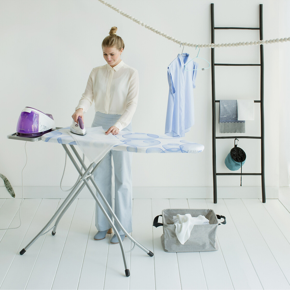 Ironing Board C, 124x45cm with Solid Steam Unit Holder, Perfect Flow blue/white, BRABANTIA