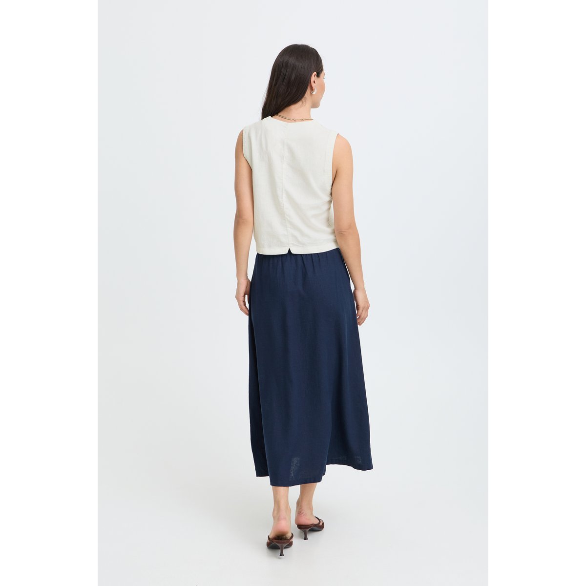 Manteau blanc marshmallow, B.YOUNG