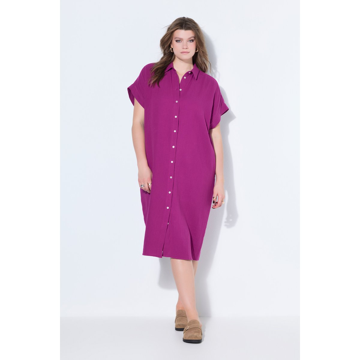 Robe-chemisier longue en mousseline magenta, STUDIO UNTOLD