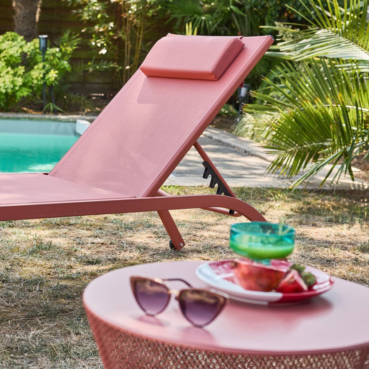Bain de soleil acier multi positions avec coussin et roulettes (lot de 2) ONA kaki, SWEEEK