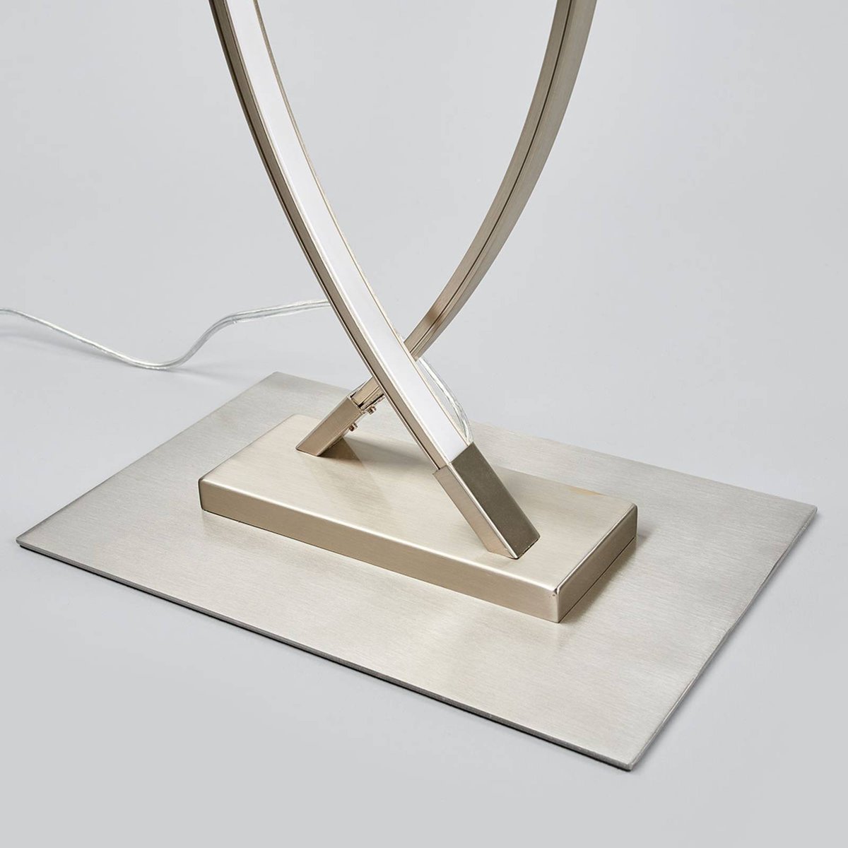 Lampadaire en aluminium moderneLED, Bobi nickel mat, blanc, LINDBY