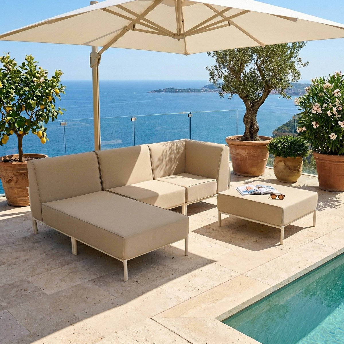 Salon de jardin modulable 4 places avec 1 chauffeuse, 1 fauteuil d'angle, 1 méridienne et 1 pouf, PATIO beige, OVIALA