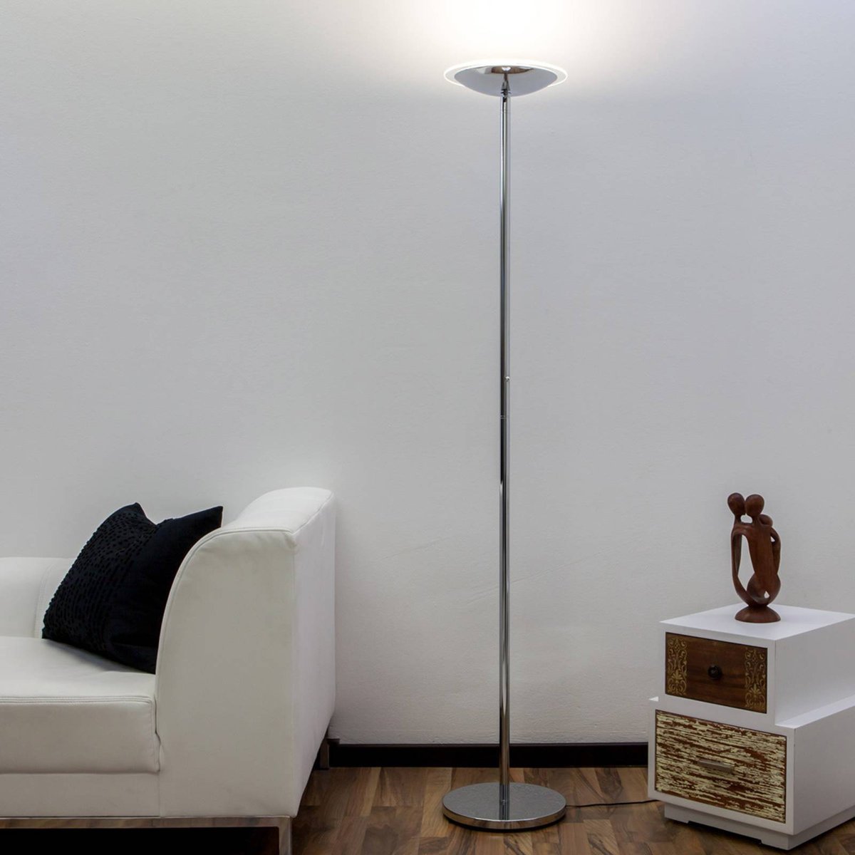 Lampadaire en métal moderneLED, Malea chromé, LINDBY