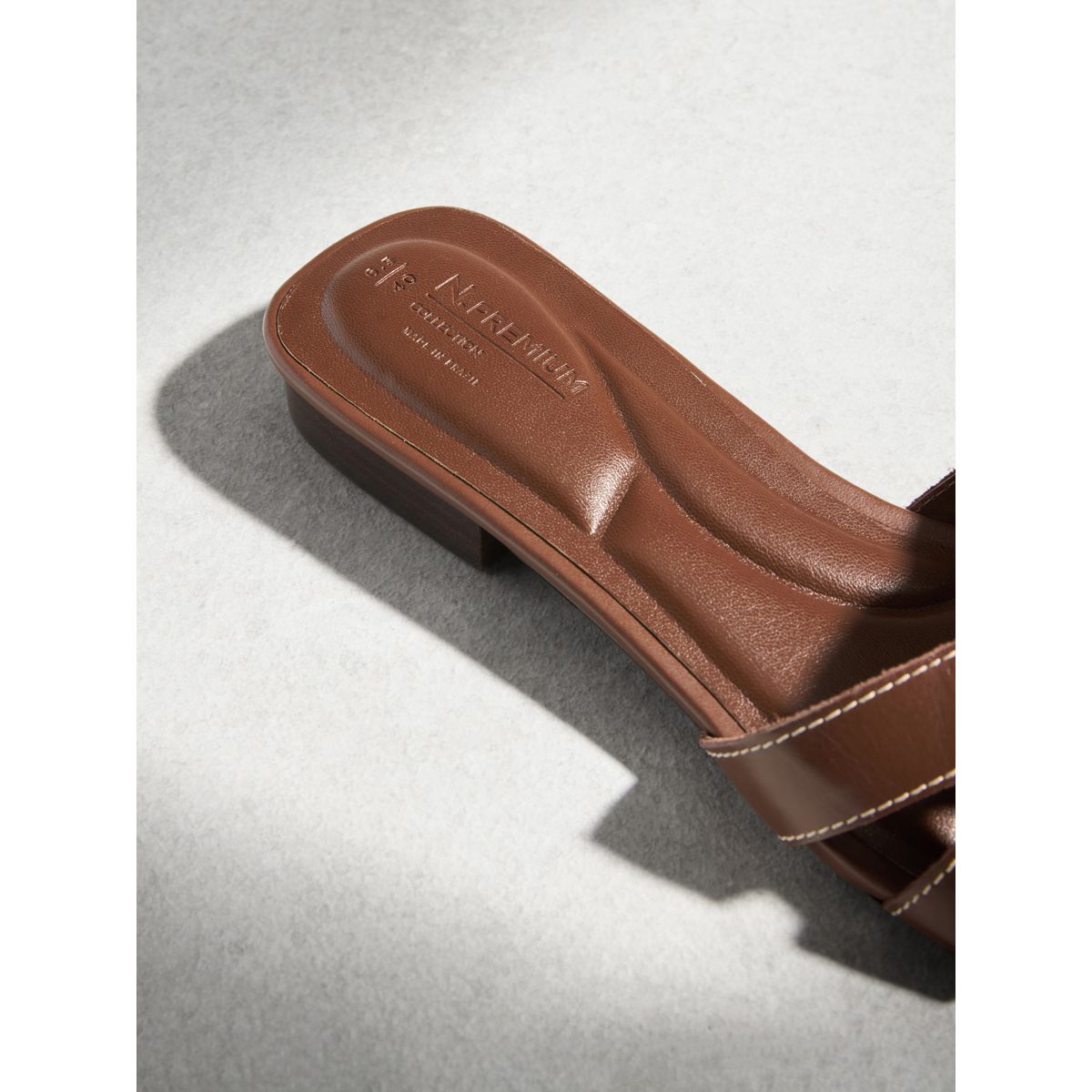 Mules en cuir à bout carré n. premium marron fauve, NEXT
