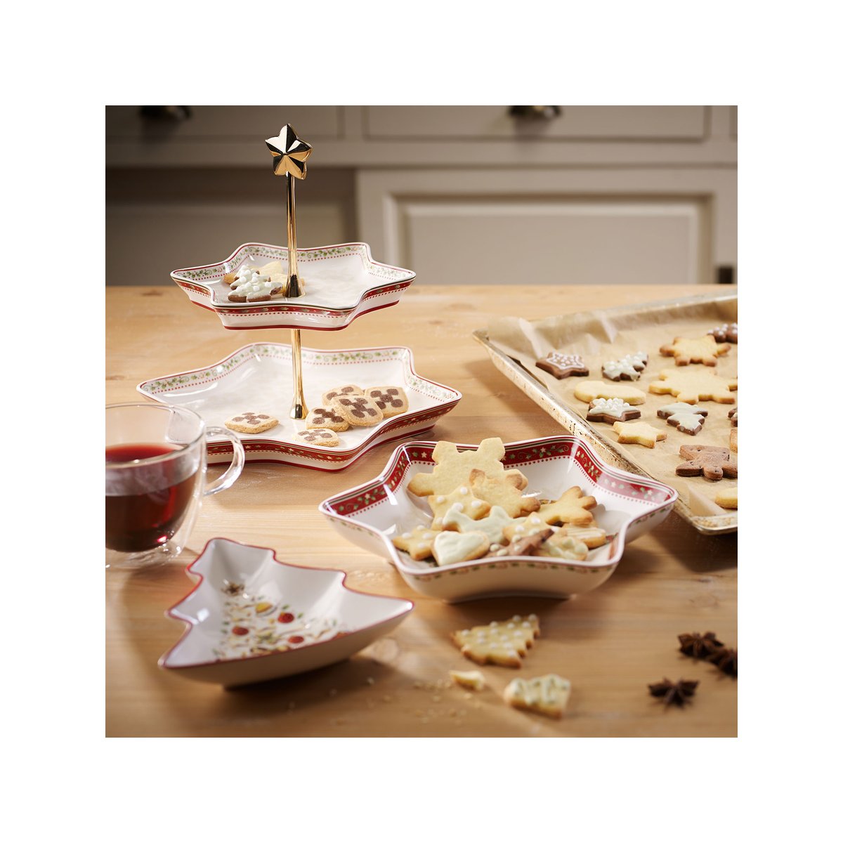 Etagère, Décor Houx WINTER BAKERY DELIGHT couleur unique, VILLEROY & BOCH