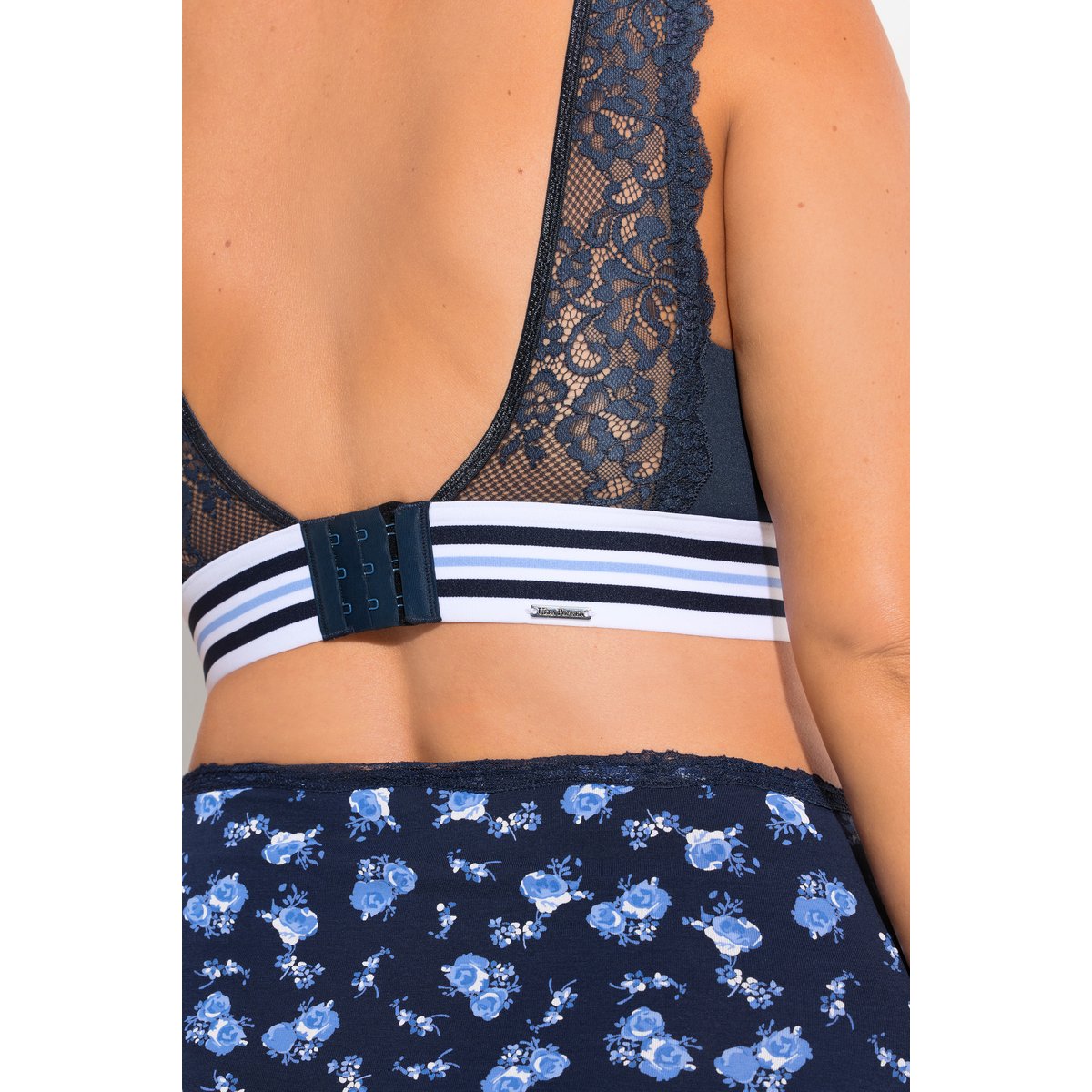 Soutien-gorge minimiseur à dentelle. Sans bleu nuit, ULLA POPKEN