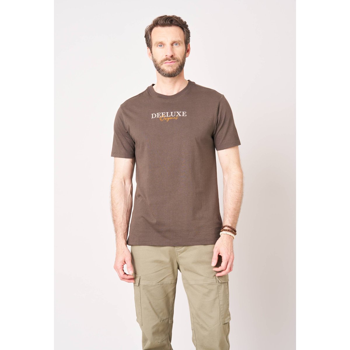 T-shirt regular homme en jersey 100% coton JORN espresso, DEELUXE