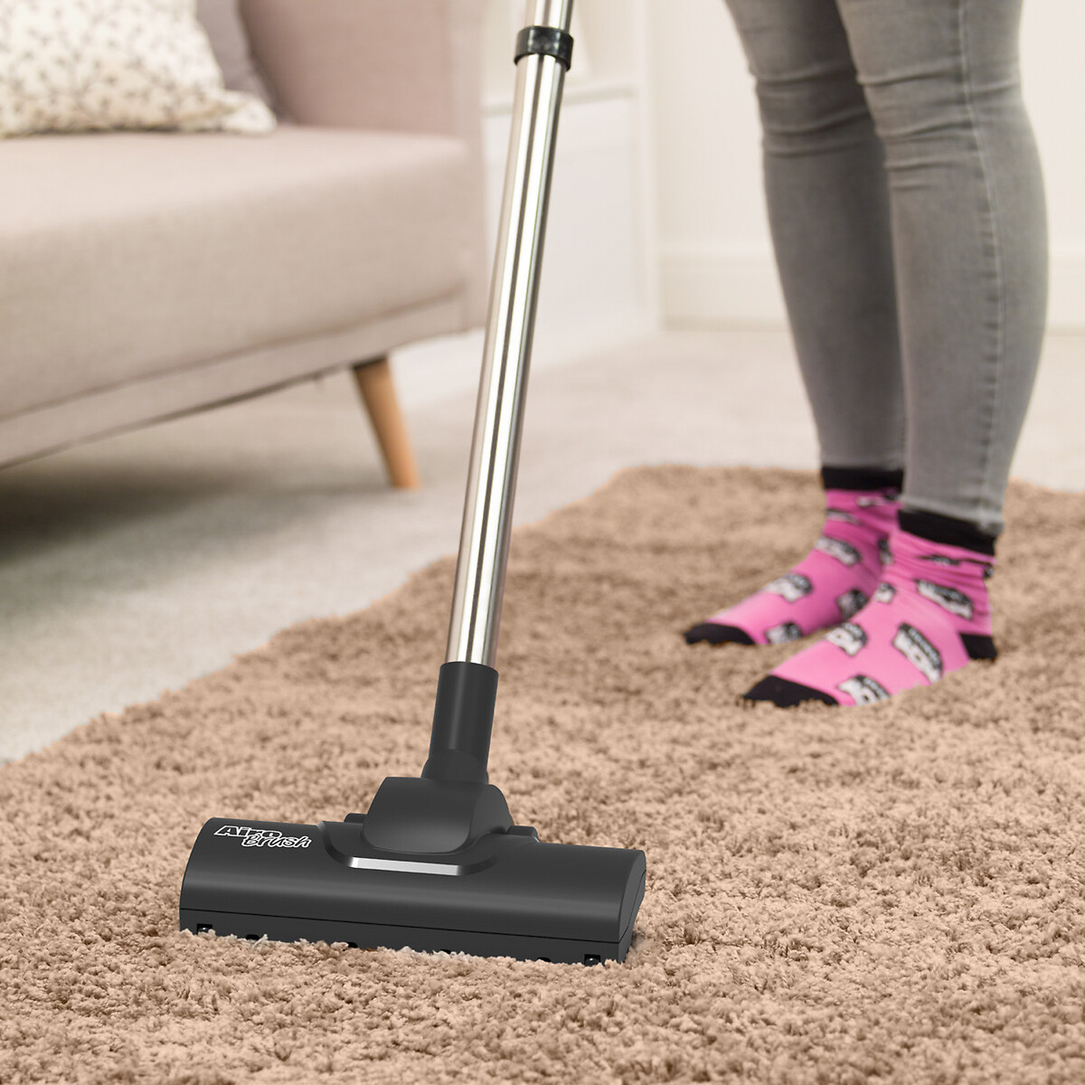 Henry Turbo Vacuum Cleaner - HVT160 red, NUMATIC INTERNATIONAL