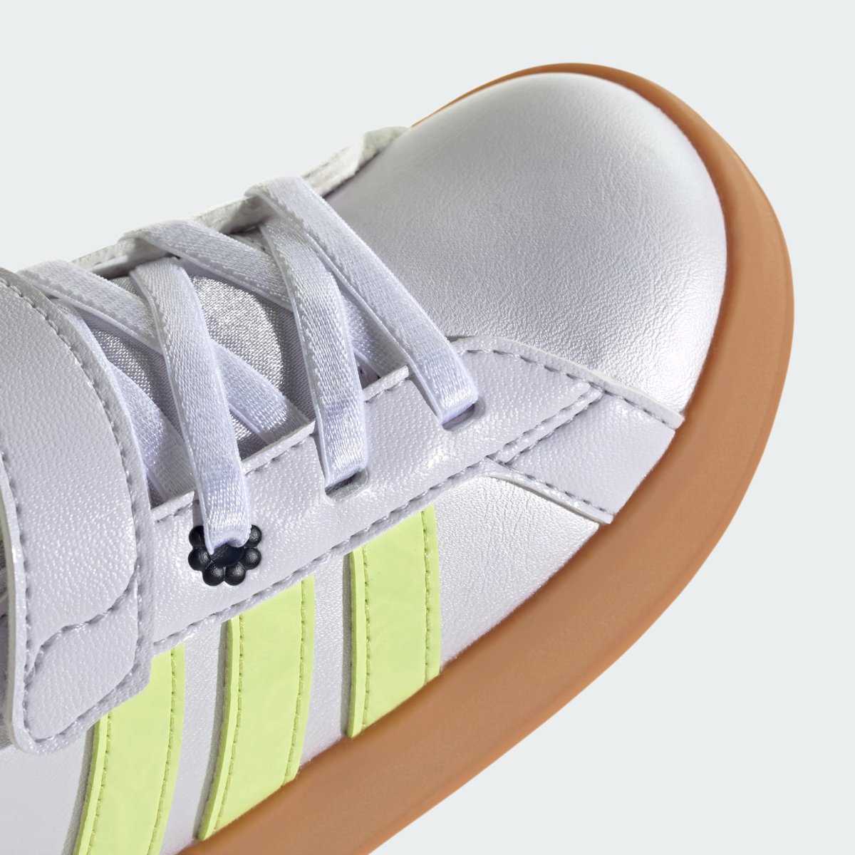 Chaussure Adidas Disney Grand Court 3.0 Bébés Chaussure Adidas Disney Grand Court 3.0 Bébés frozen purple / semi frozen lemon / gum, ADIDAS SPORTSWEAR