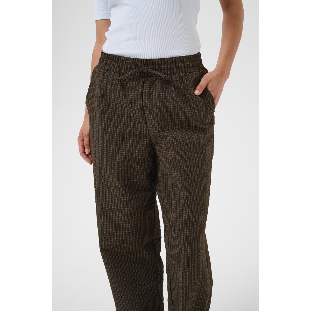 Pantalon casual marron coffee bean mini check, KAFFE