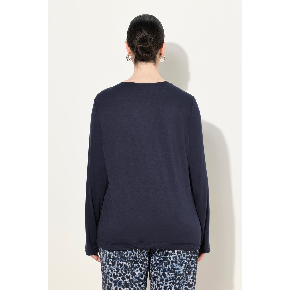 Blouse avec pierres fantaisie marine, ULLA POPKEN