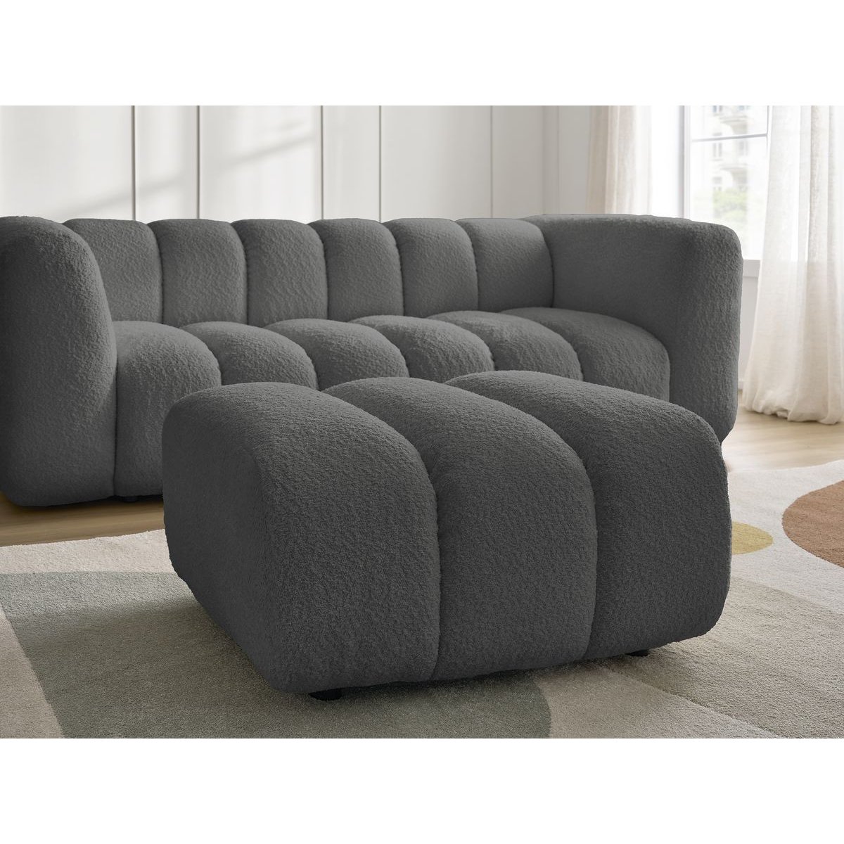 Canapé droit fixe 3 places en tissu bouclette avec pouf, TALIA gris foncé, BOBOCHIC