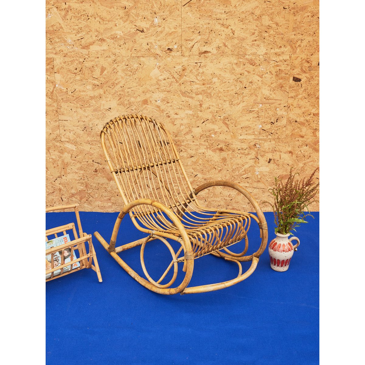 Rocking-chair en rotin Alibert N°80 - Bon état bois clair, DEBONGOUT