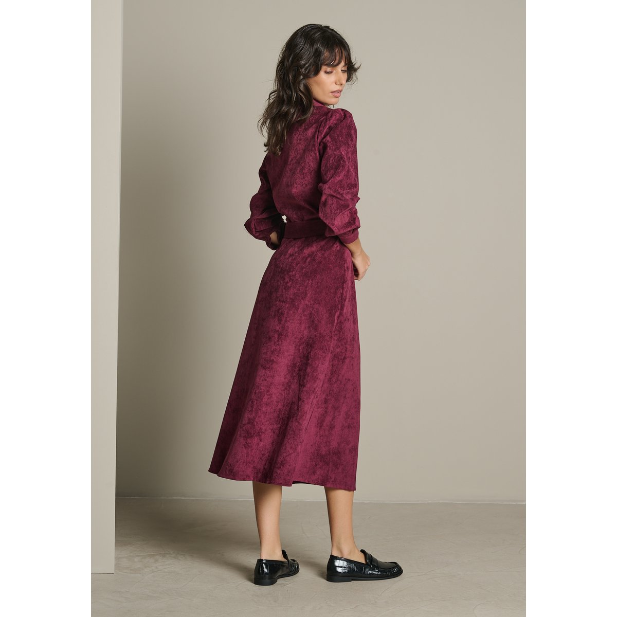 Robe chemise midi côtelée aubergine, LOLALIZA