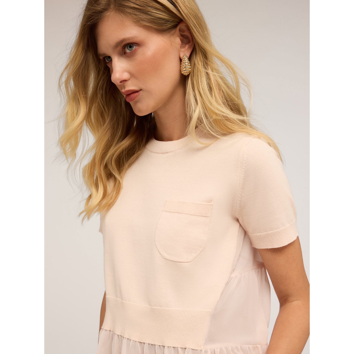 Top avec volant en mousseline de soie rosa cipria, MOTIVI
