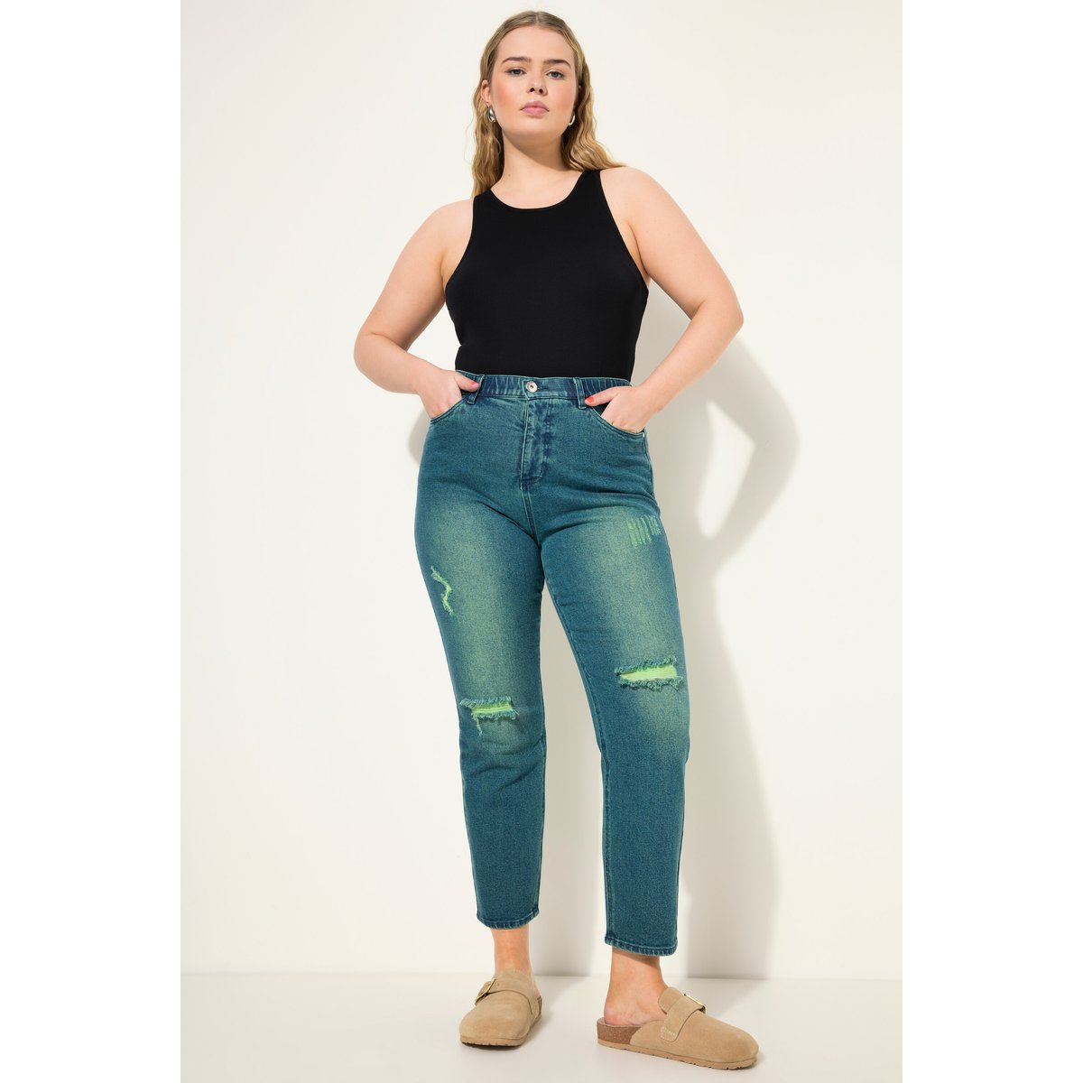 Jean mom à jambes larges et 5 poches bleu jean, STUDIO UNTOLD
