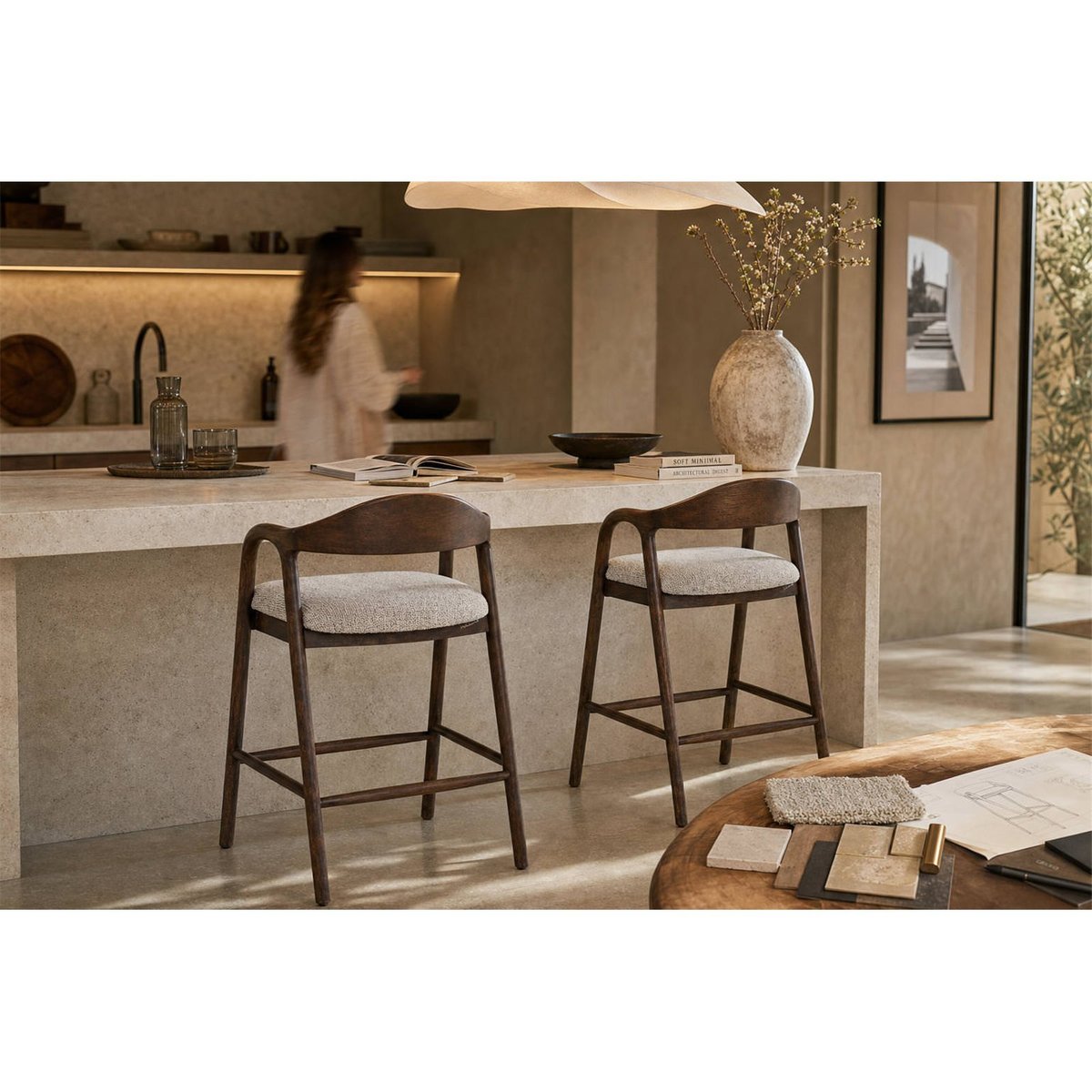 Tabouret de comptoir en bois et tissu mocca fancy, RECOLLECTION