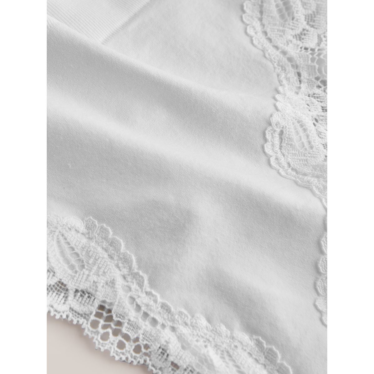 Brassière tanga sans couture dentelle blanc, NEXT