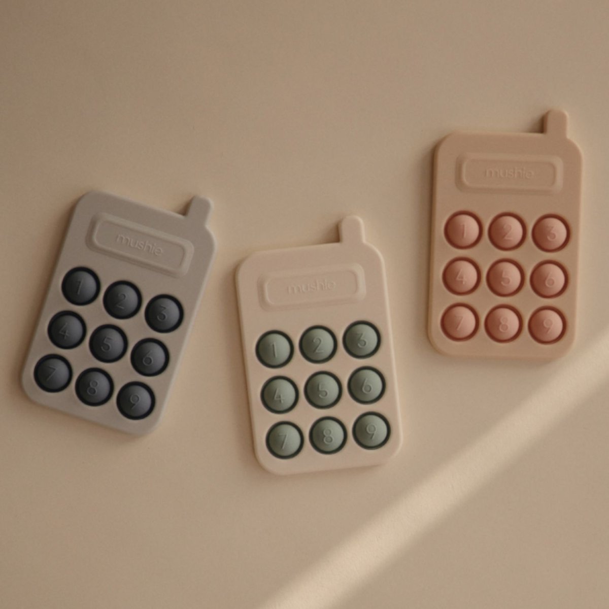 Pop it en silicone Téléphone rose, MUSHIE