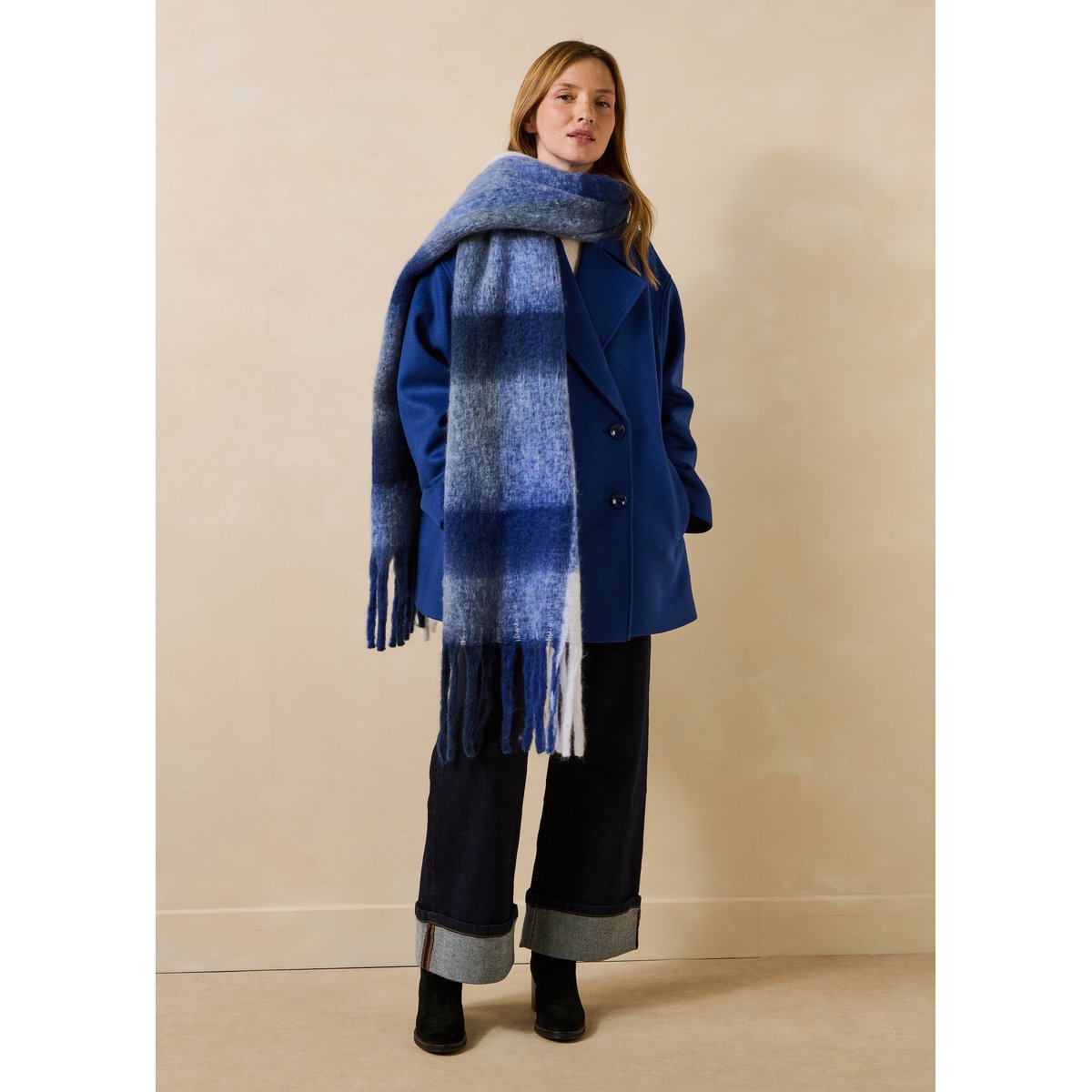 Écharpe à carreaux bleu, LA FEE MARABOUTEE