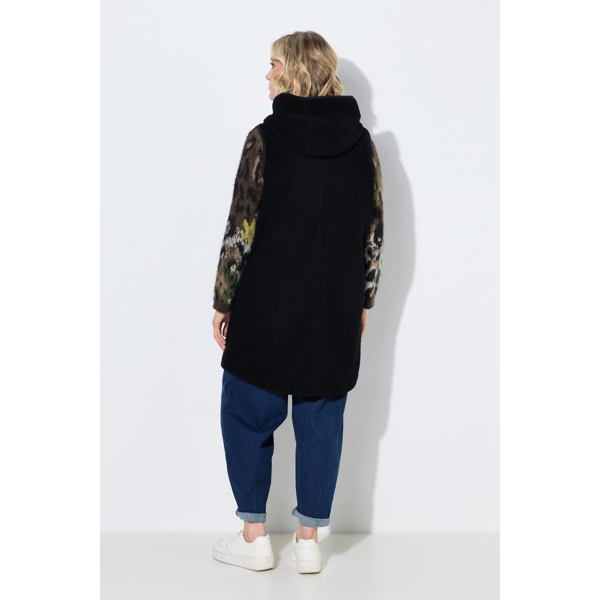 Long gilet en polaire teddy, coupe en A noir, ULLA POPKEN
