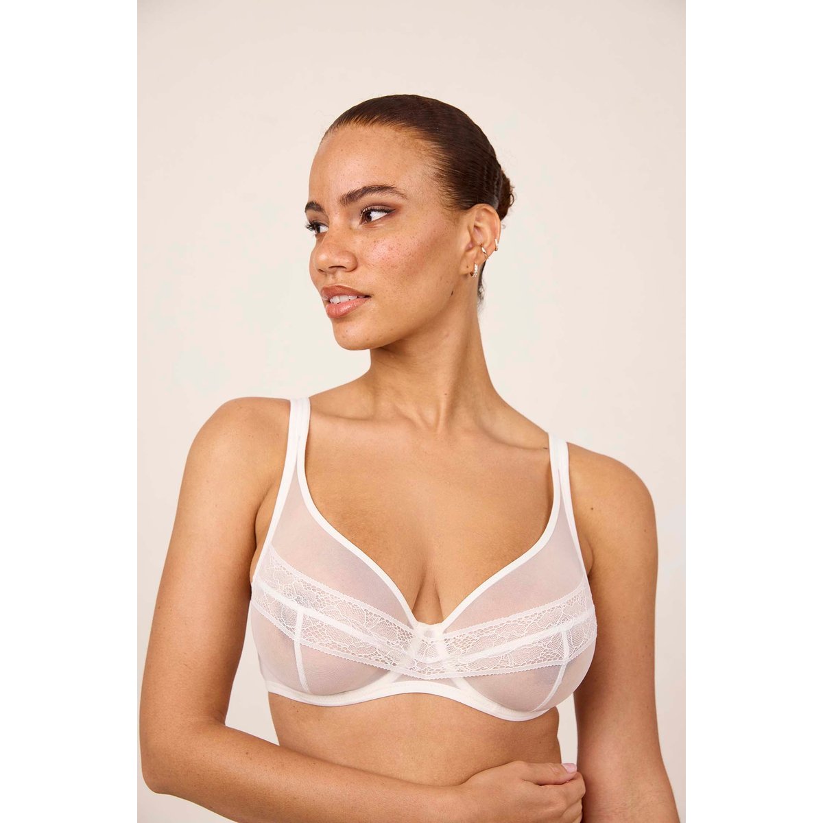 Soutien-gorge triangle avec armatures en dentelle NUDITÉ lys, MAISON LEJABY