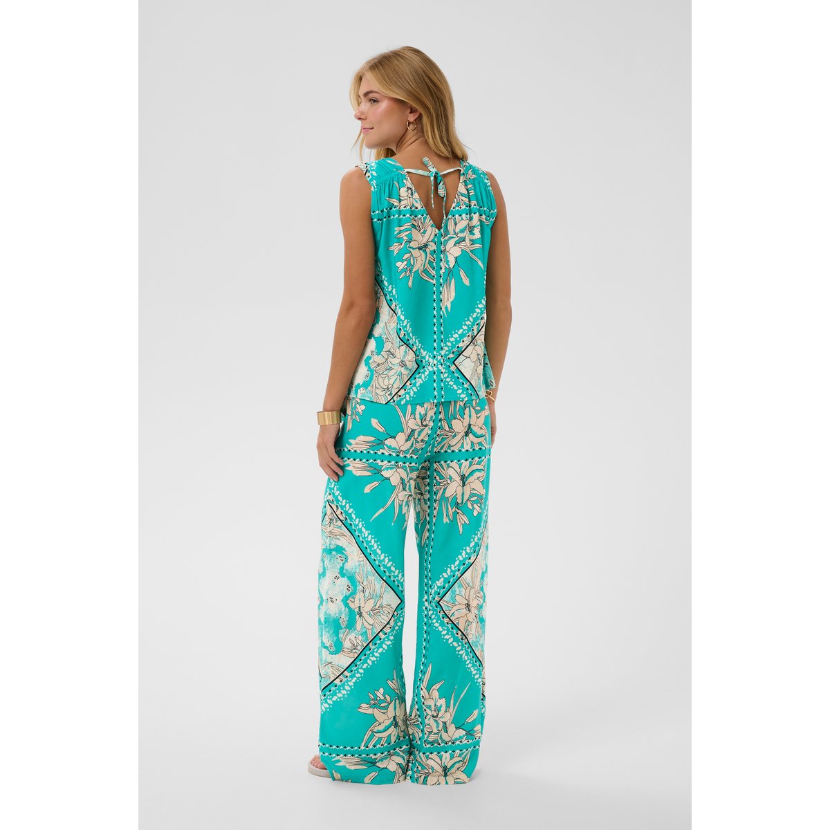 Blouse sans manches bleu ceramic scarf print, CREAM