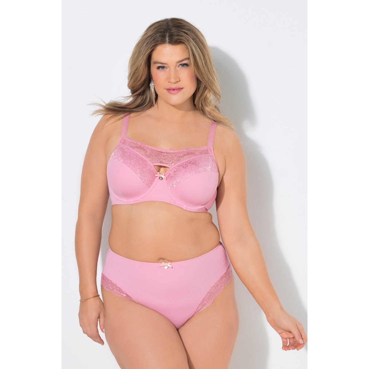 Soutien-gorge TruYou avec dentelle en fil rose clair, ULLA POPKEN