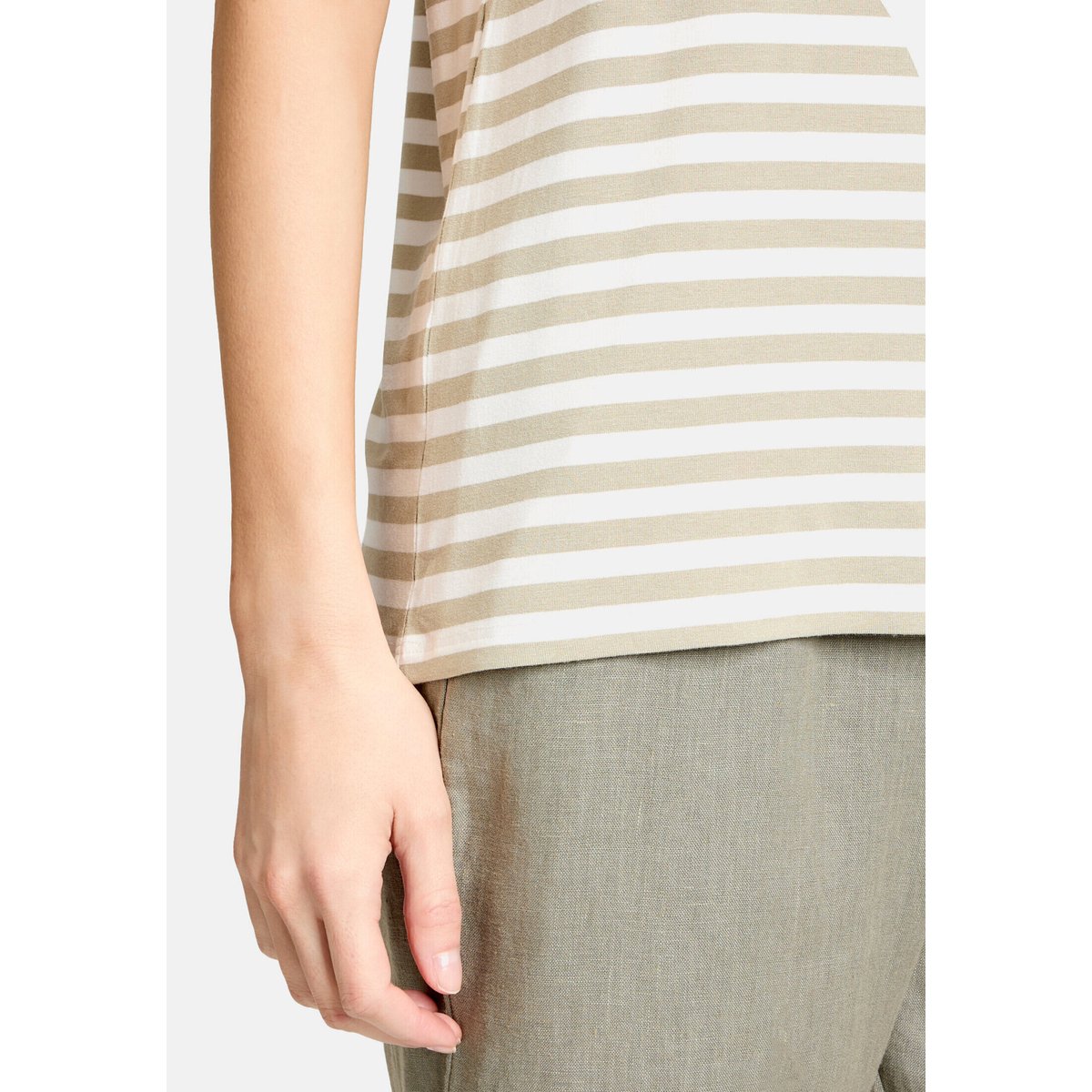 T-shirt basique à encolure ronde cream/khaki, CARTOON
