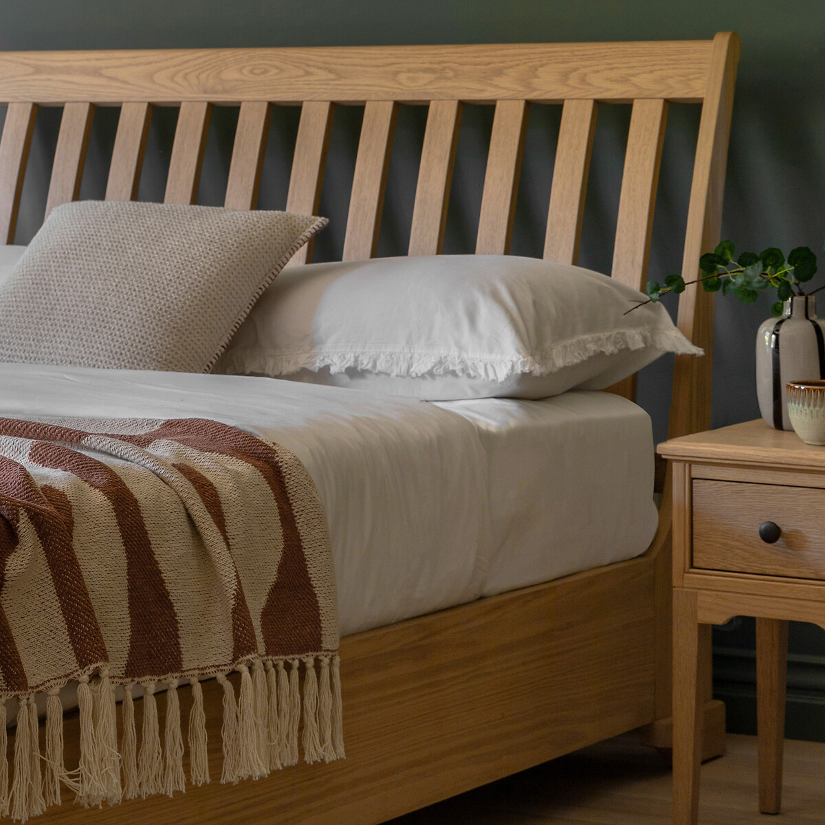 Harriet Oak Bed light oak wood, SO'HOME
