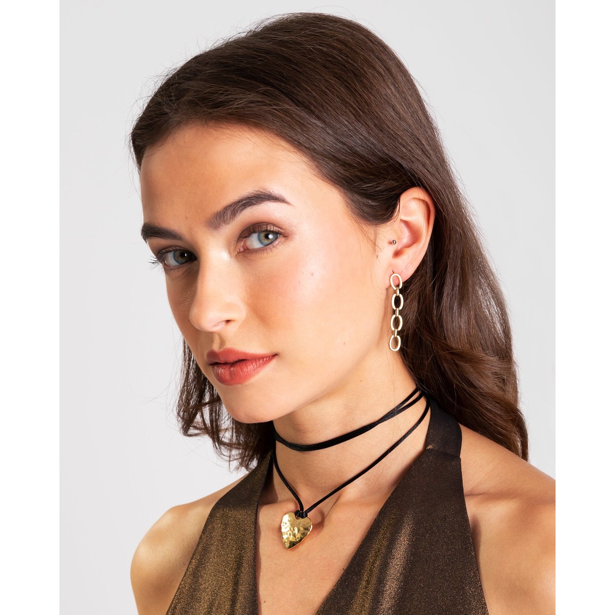 Boucles d'oreilles longues plaquées or avec maillons DANGLE CHAIN dorado, THE-ARE