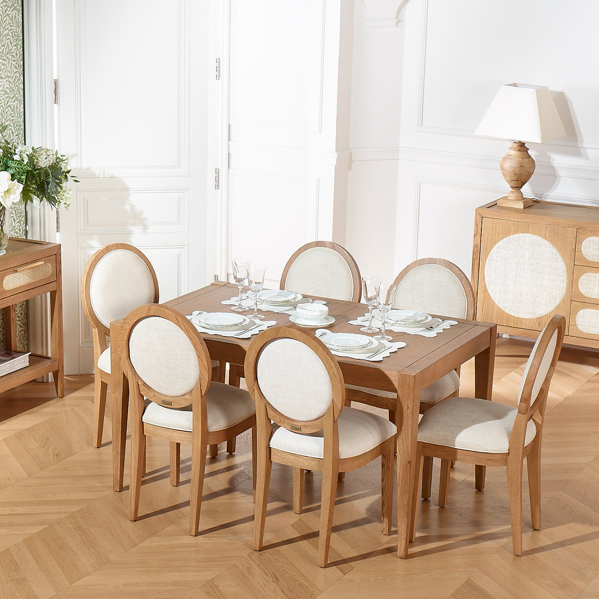 Table à rallonges 10 couverts en chêne, 220 x 90 cm MONTANA beige, ROBIN DES BOIS