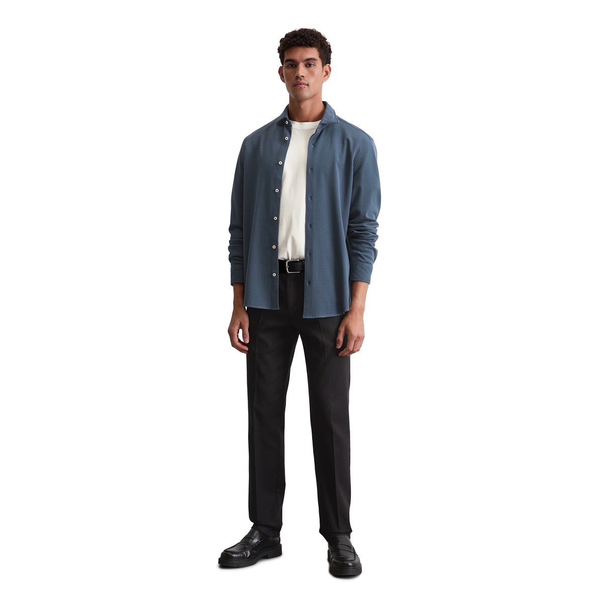 Chemise shaped en piqué de coton bio bleu foncé, MARC O'POLO