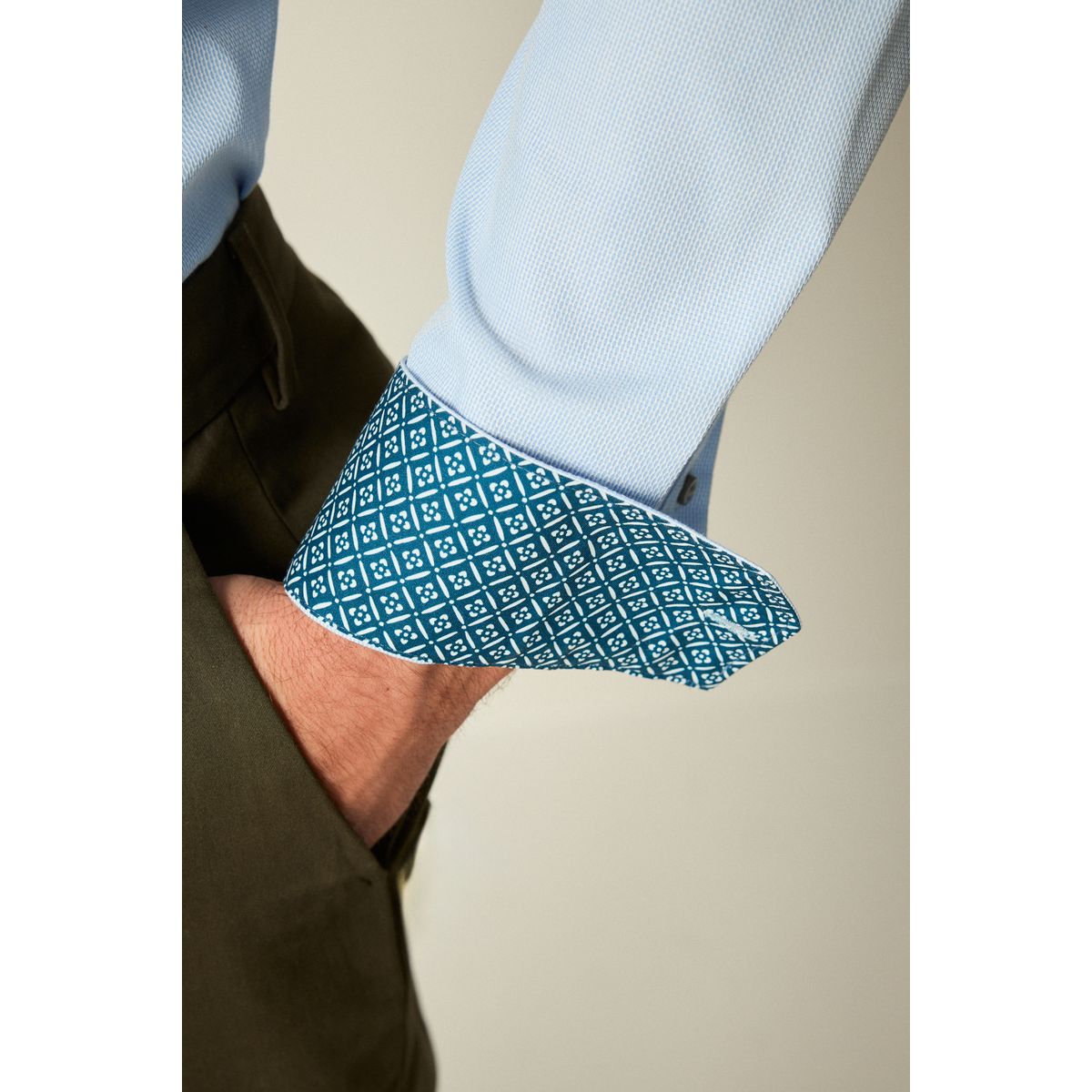 Chemise oxford slim liseré facile d'entretien bleu clair, NEXT