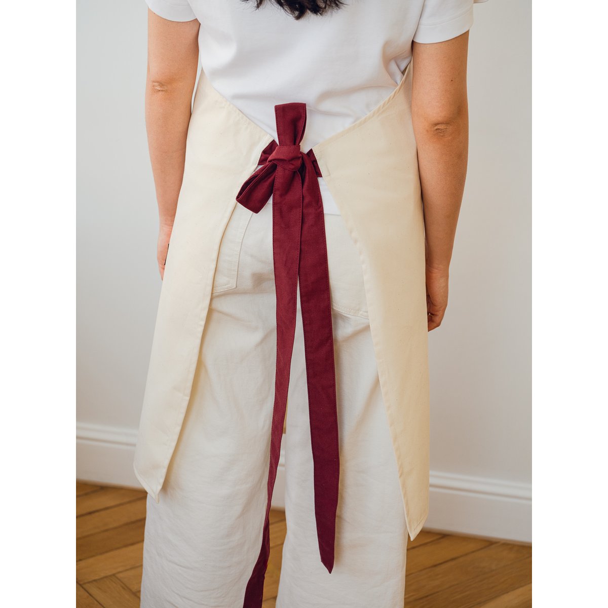 Tablier RUBI beige‚ burgundy & blue, NOO.MA