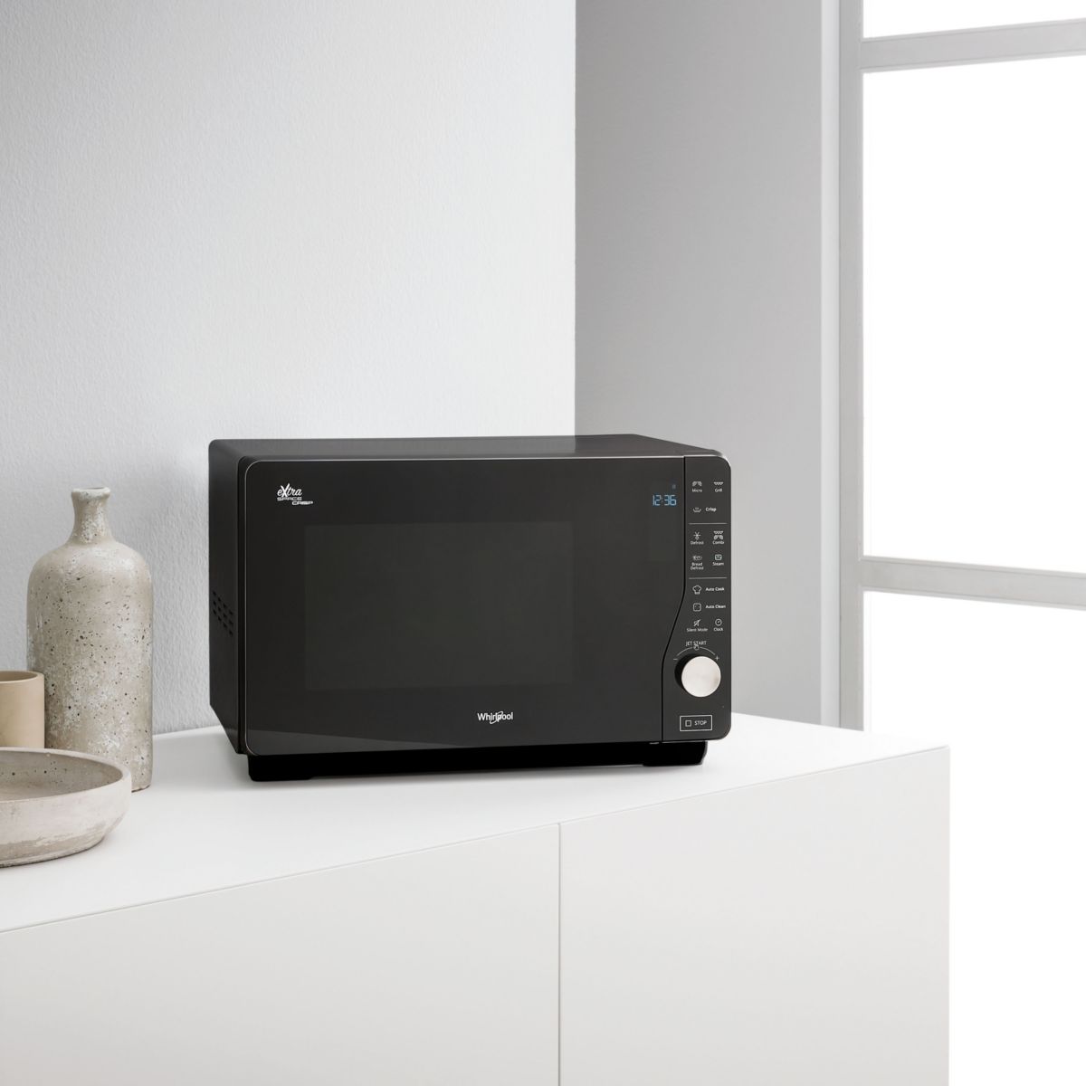 Micro ondes grill MWF427NB ExtraSpace crisp noir, WHIRLPOOL