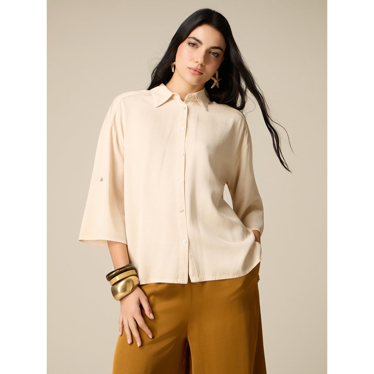 Chemise beige, OLTRE