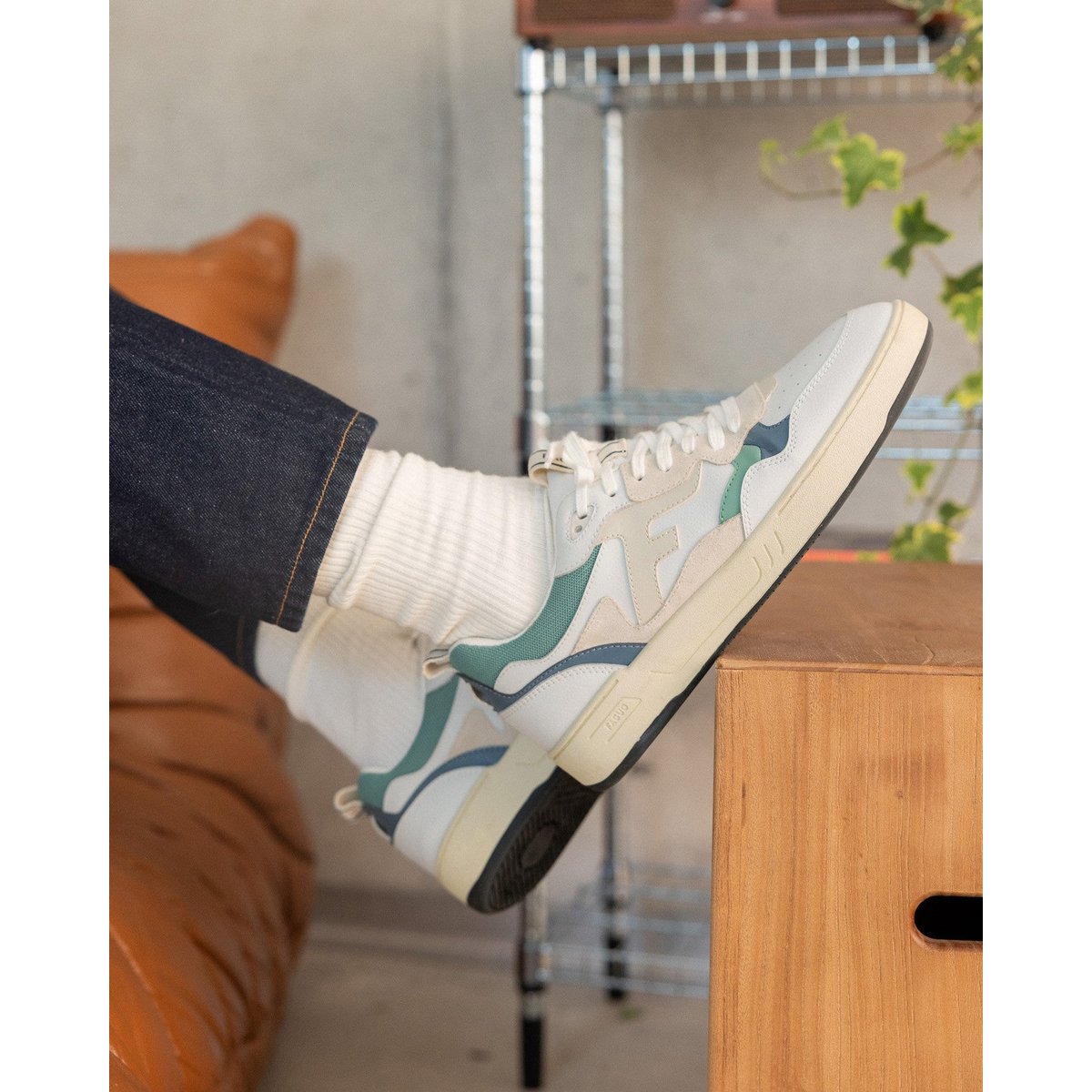 Baskets basses cuir suede DAHLIA bleu ciel, FAGUO