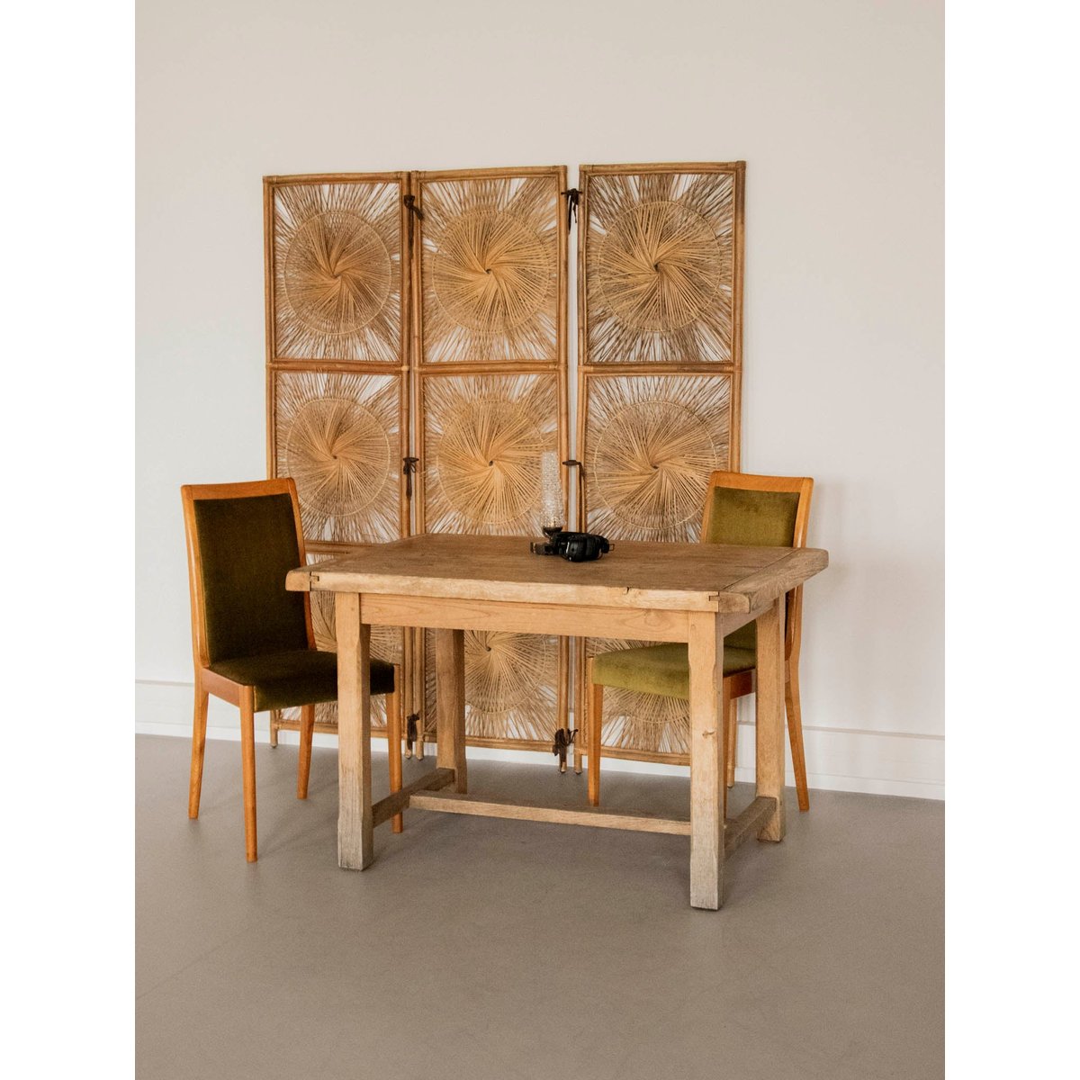 Table à manger rustique en bois Romy N°1395 - Bon état bois clair, DEBONGOUT