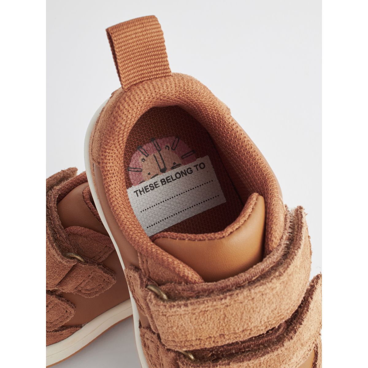 Chaussures premiers pas en cuir à scratch marron fauve, NEXT