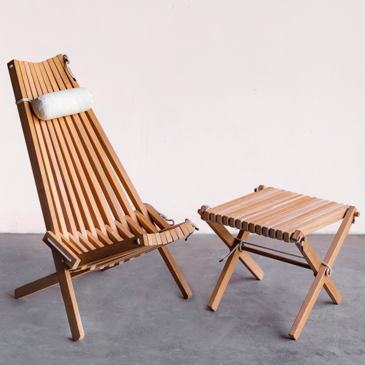 Chaise de jardin en teck avec coussin appuis tête blanc Relax naturel, WANDA COLLECTION