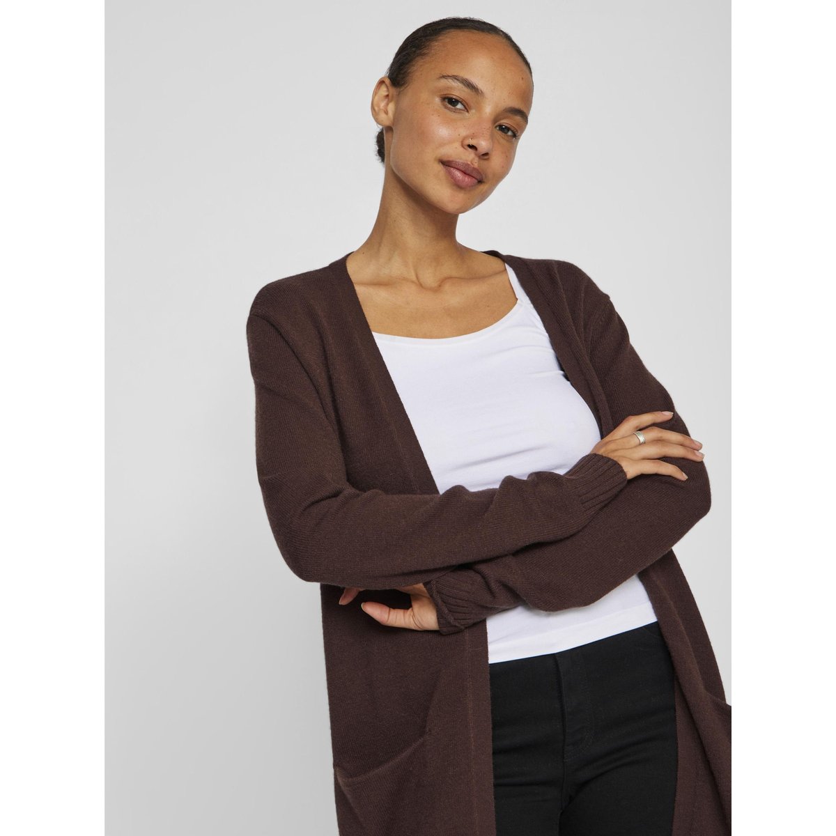 Cardigan en fine maille marron chocolat, VILA