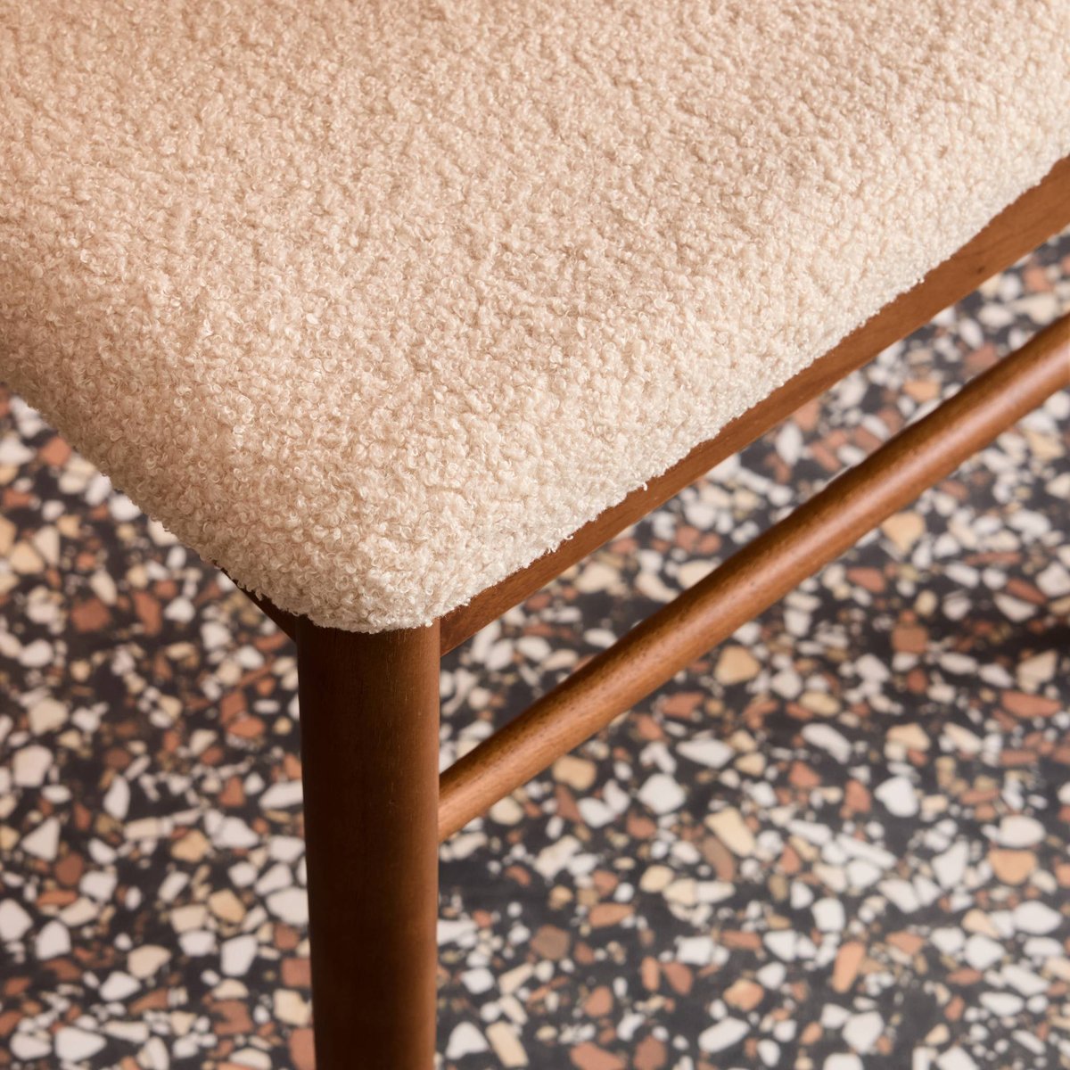 Chaise vintage bois d'hévéa cannage et bouclette (lot de 2) MANI noyer, SWEEEK