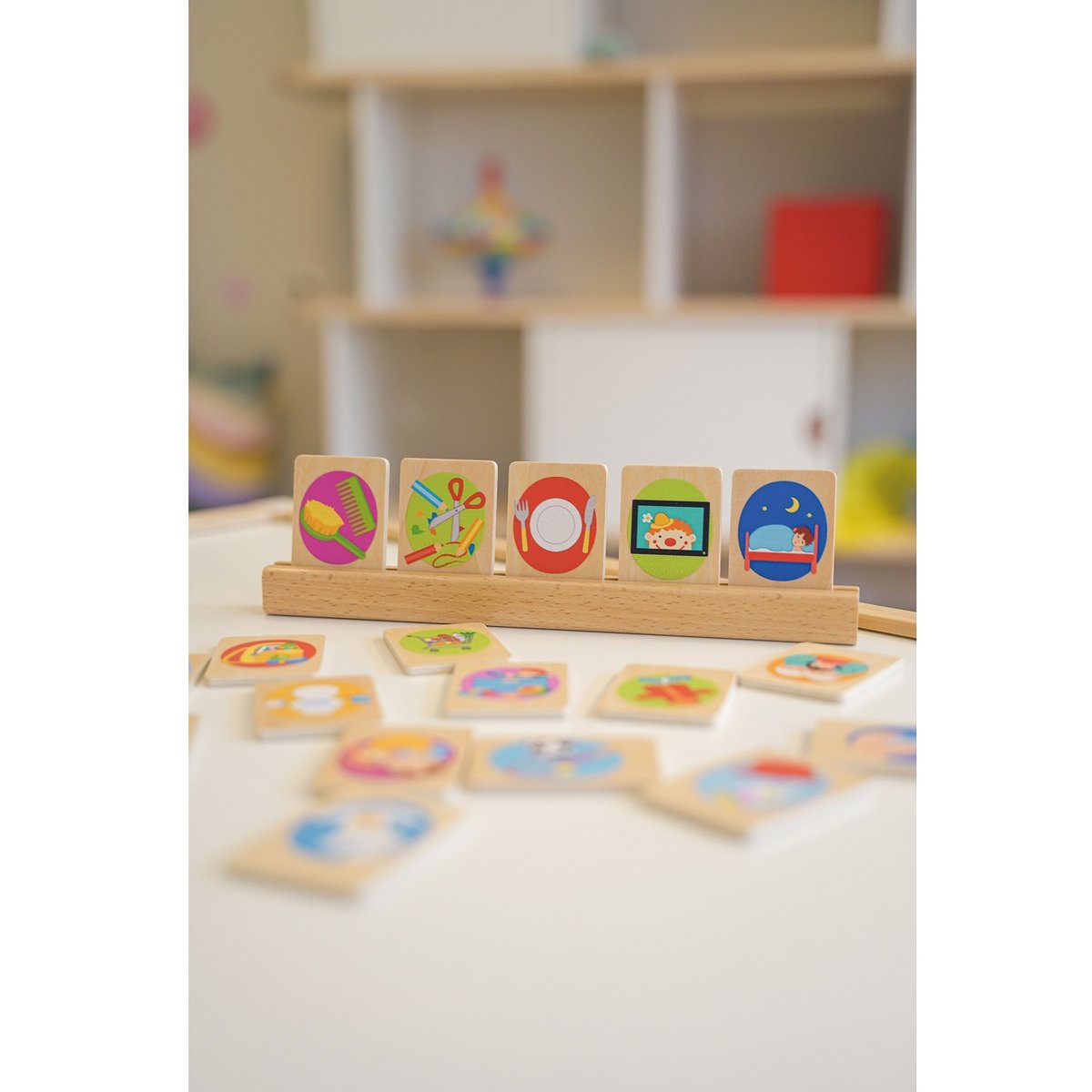 Cartes d'activités quotidiennes pour enfant beige, GOKI