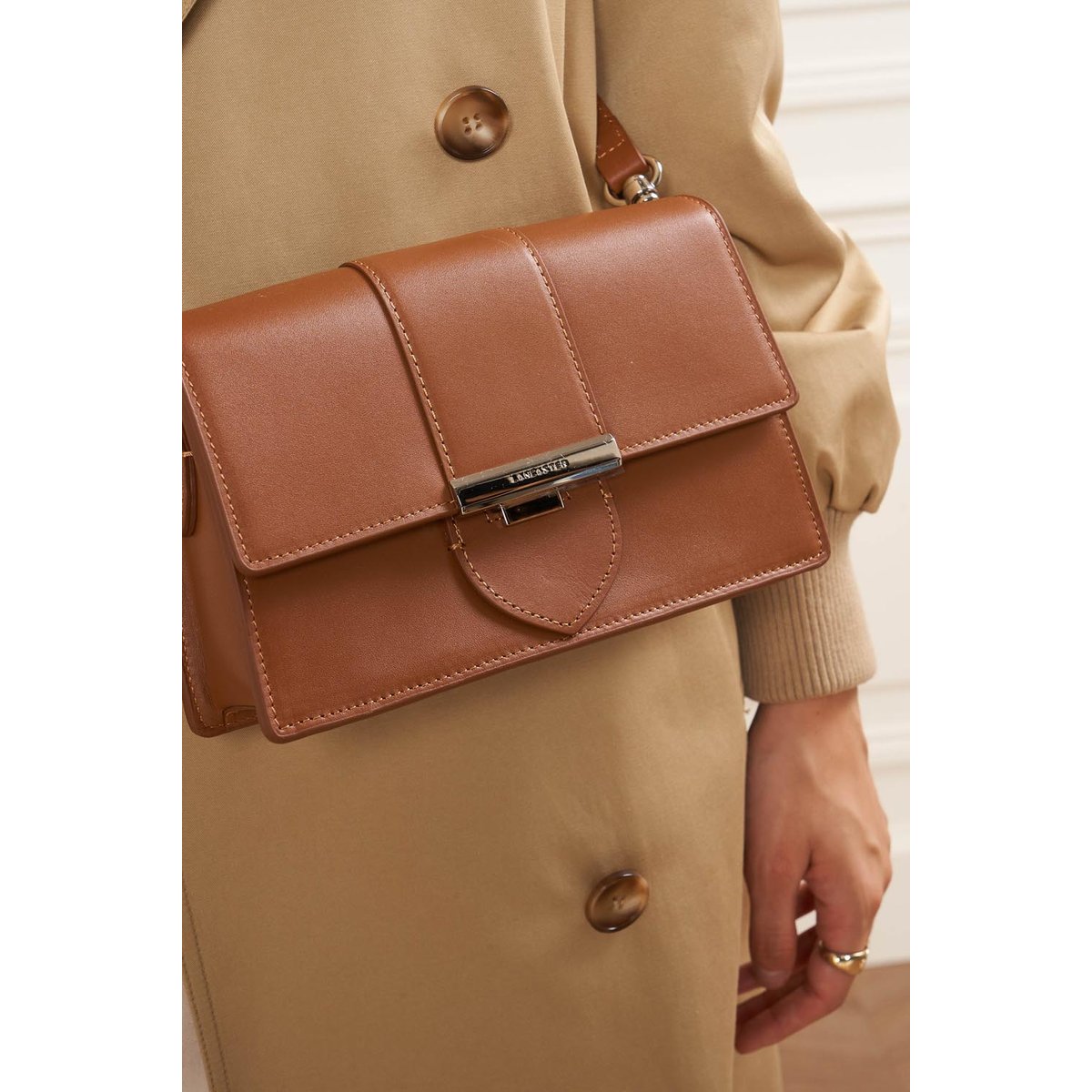 Petit sac trotteur PARIS ILY camel, LANCASTER
