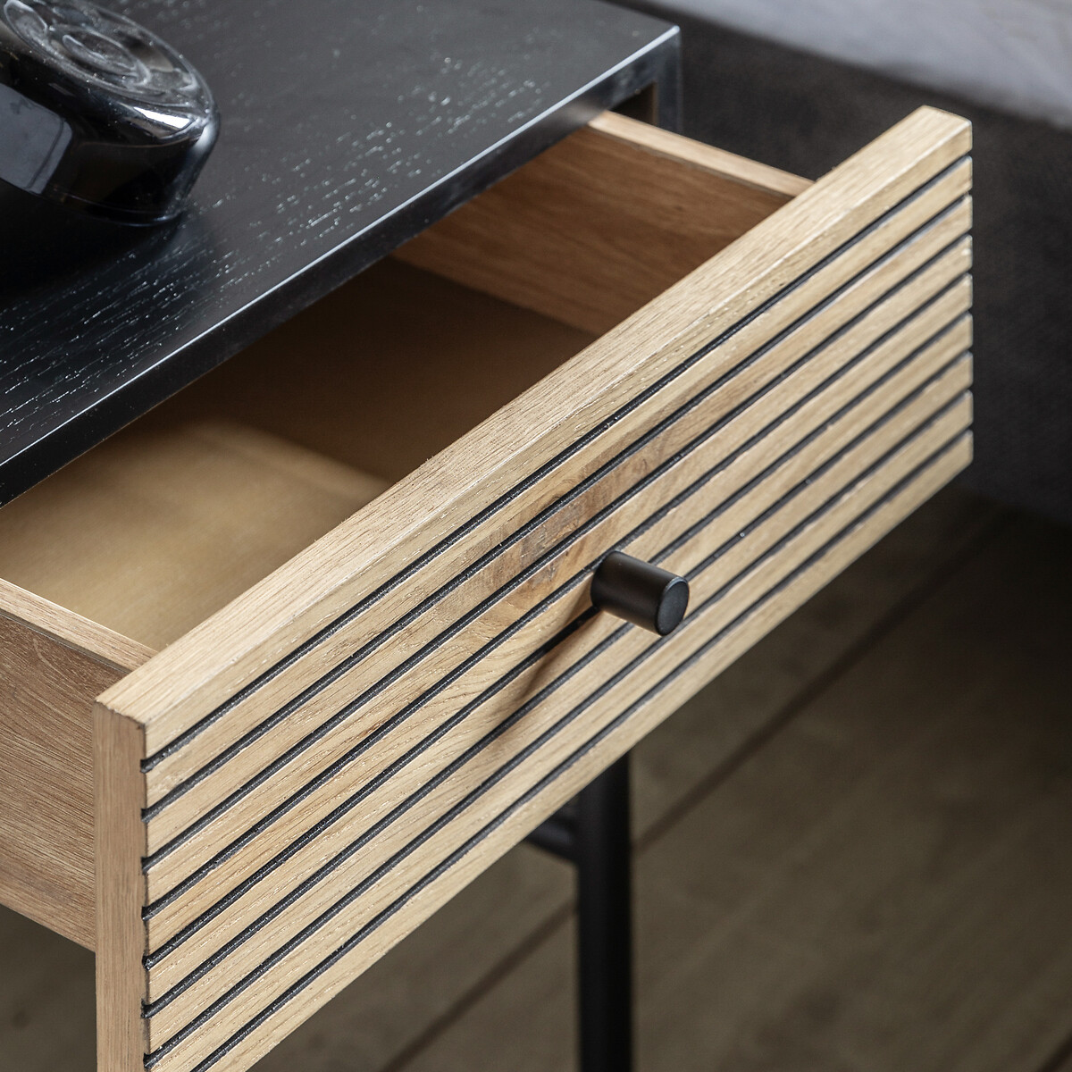 Hopewell 1 Drawer Oak Slatted Bedside natural/black, SO'HOME