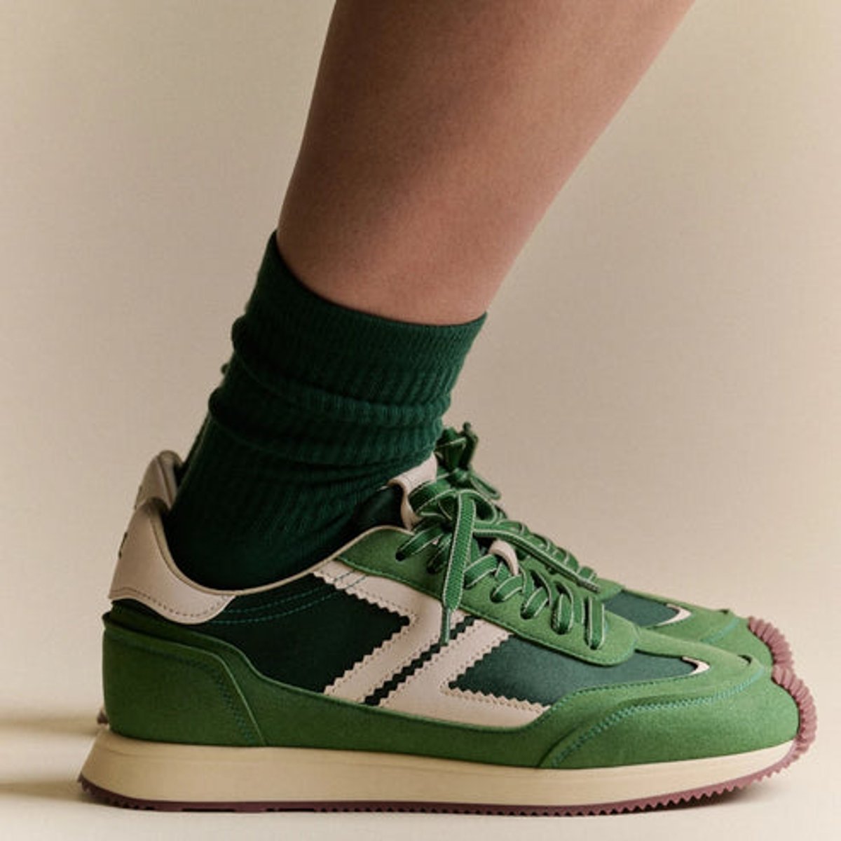 Baskets Omega verde, ZETA
