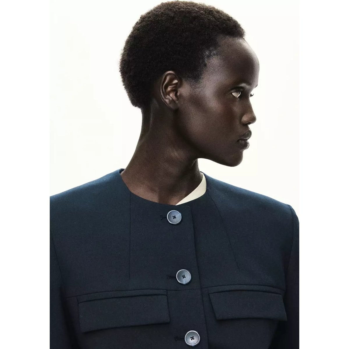 Veste droite avec poches à rabat bleu marine, MANGO