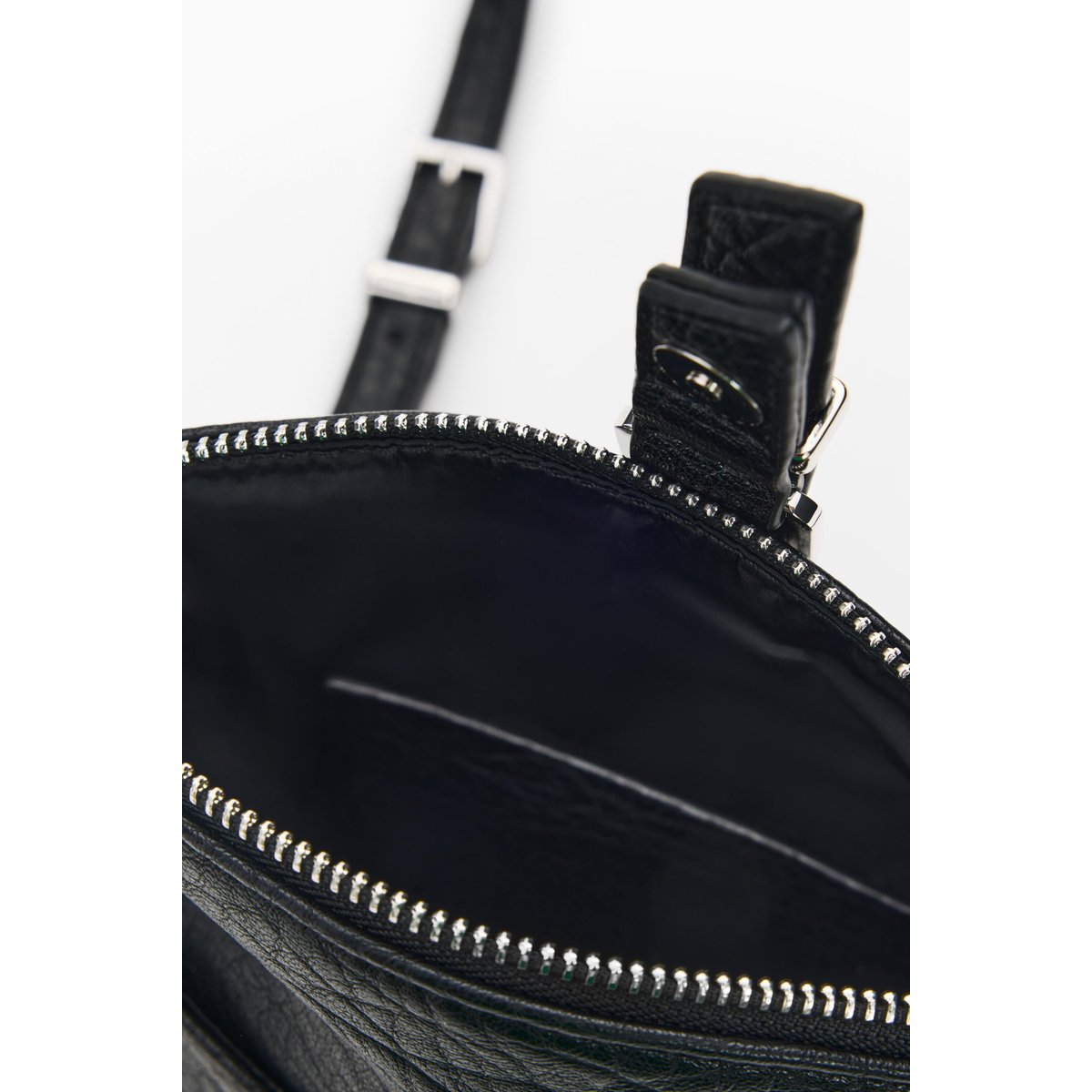 Grand Micro portefeuille pochette noir, DESIGUAL