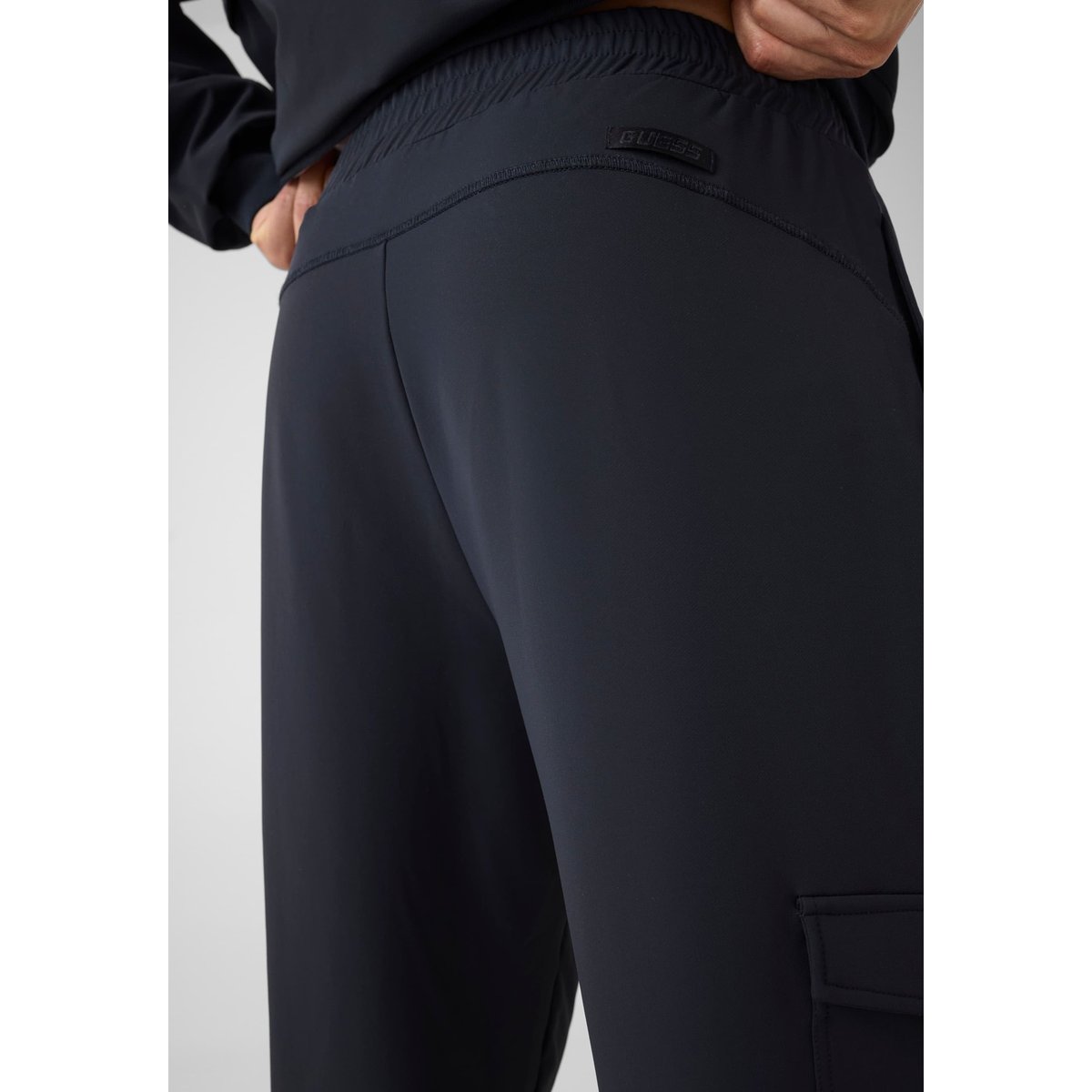 Pantalon Cargo En Nylon noir, GUESS